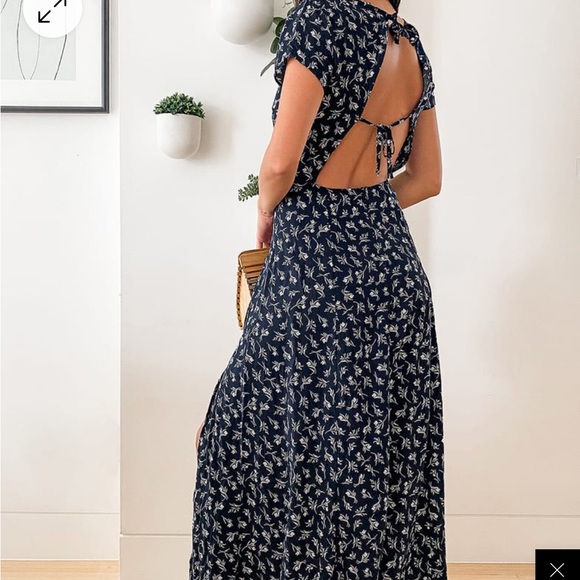 New Desires Navy Blue Floral Print Backless Maxi Dress - Picture 2 of 4